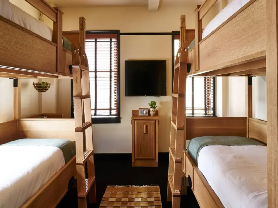 This image has an empty alt attribute; its file name is girls-hostel-near-women-university-multan-3-1067x800.webp