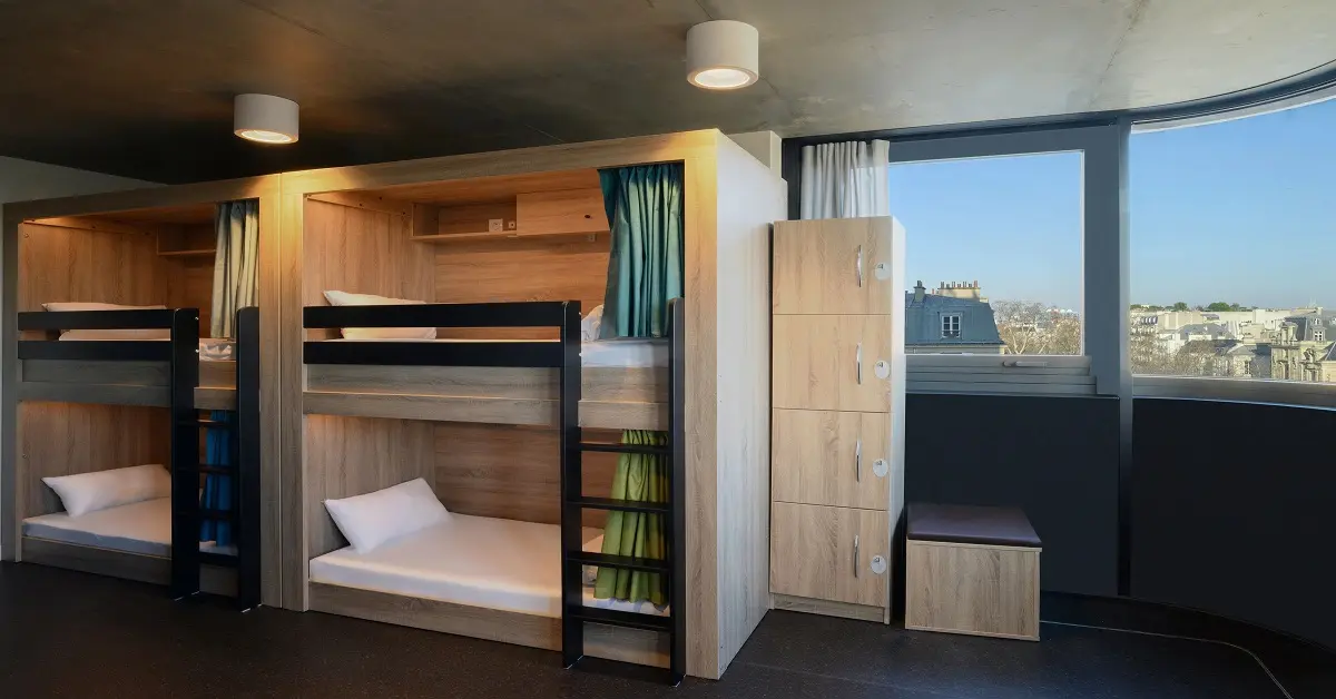 girls hostel near garden town multan