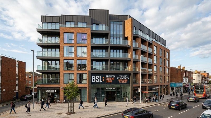 International student booking accommodation in Brighton online